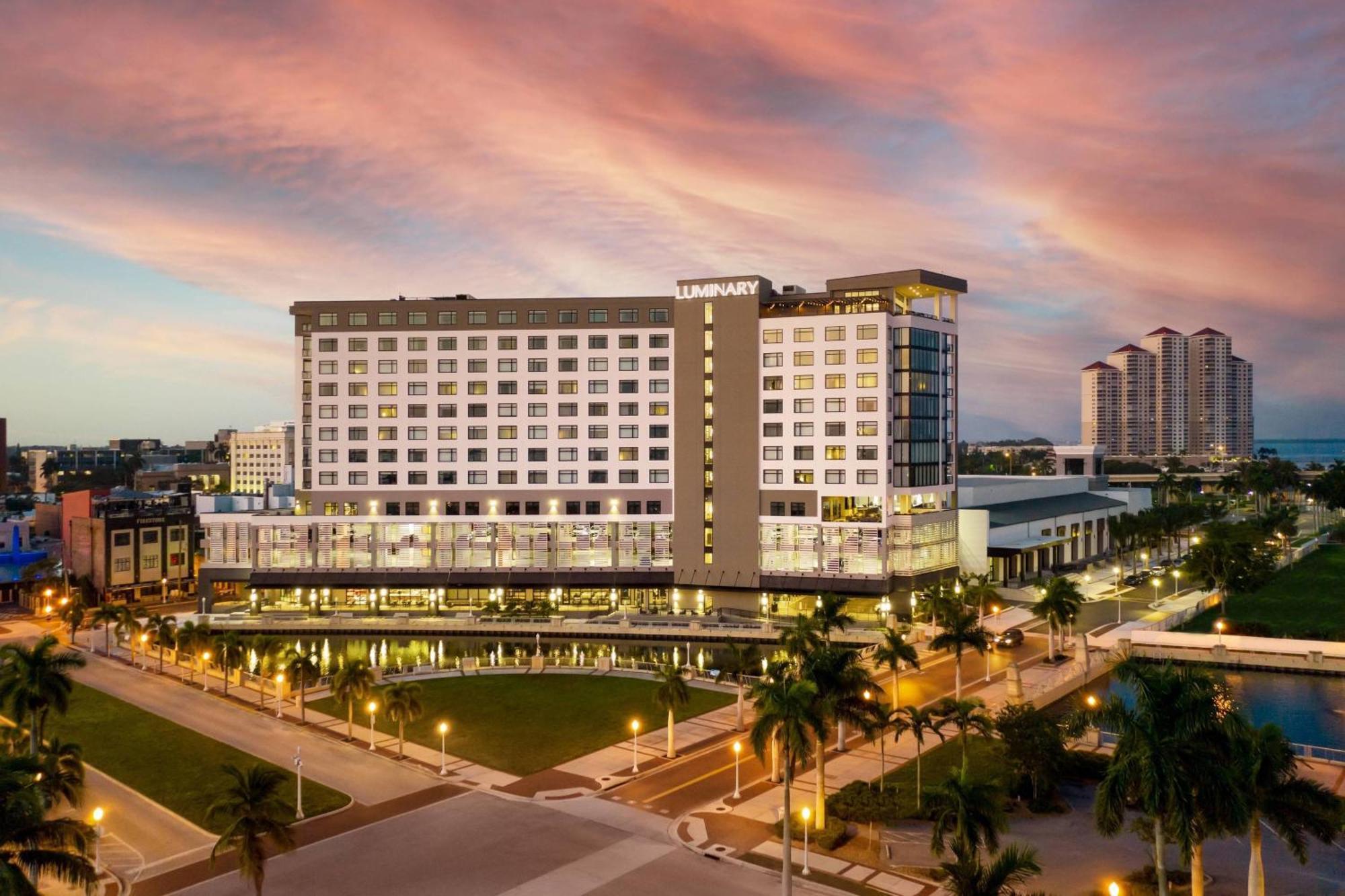 Luminary Hotel & Co., Autograph Collection Fort Myers Kültér fotó